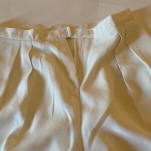 Women’s Size 16 Off White Dress Pants by Jones New York